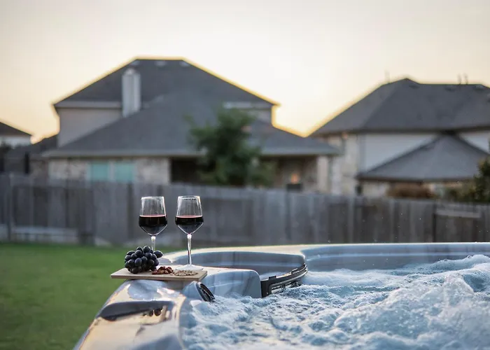 Holiday home Modern Getaway With Private Hot Tub